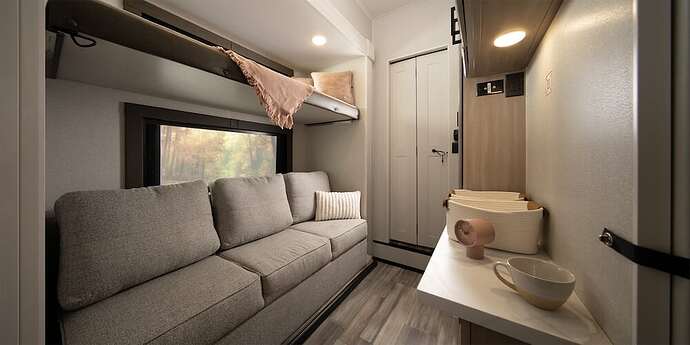 1311-img-MY26_3X393TBR_Left-Bunk_WEB