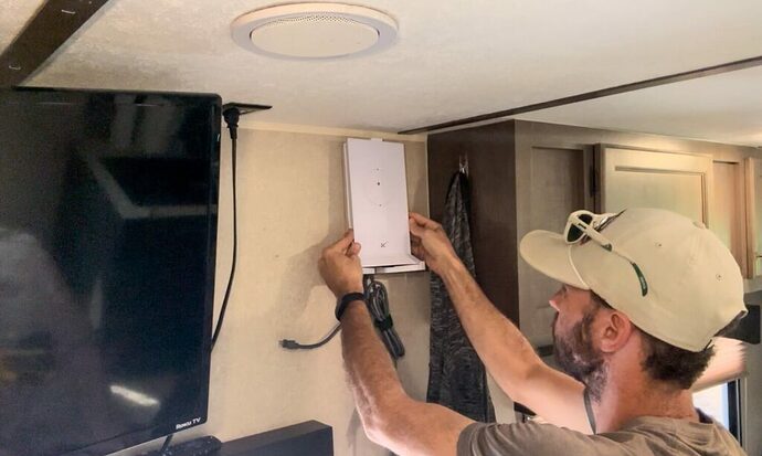 Starlink router for RV Internet