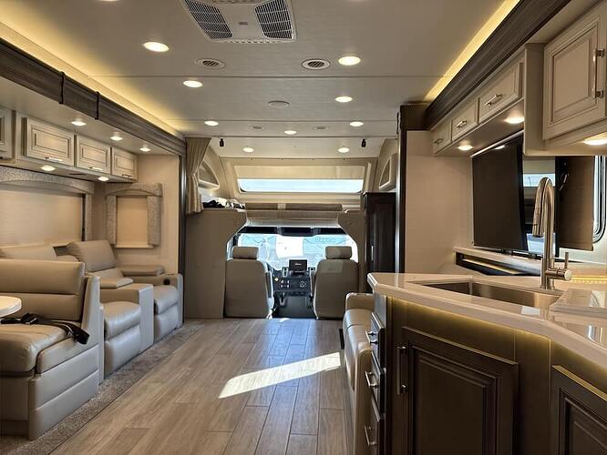 2026_jayco_seneca_prestige_37m_rv818129_impel-capture_close-up_extra-image-1