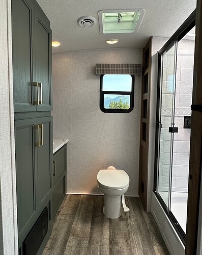 Toilet in Eddie Bauer - 2024 Dutchmen Eddie Bauer Signature 23RB - 1