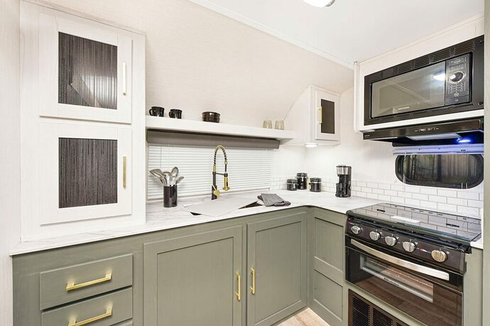 Front kitchen in Heartland Eddie Bauer 33FK