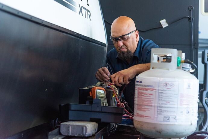 test-coach-battery-rv-converters-and-rv-inverters-08-2022