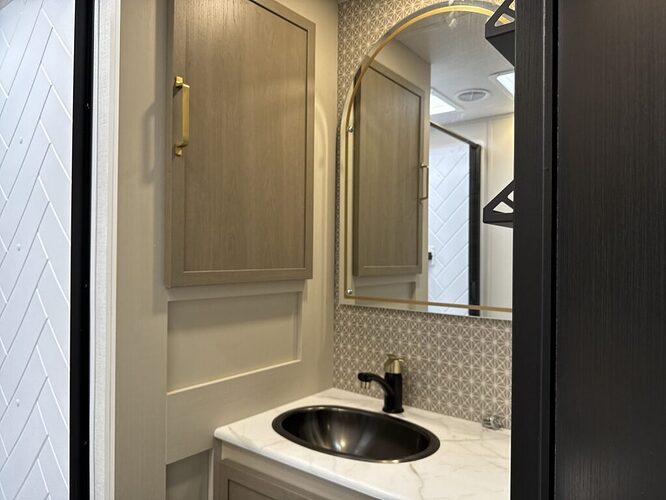 2026_forest_river_salem_hemisphere_310bhi_rv819004_impel-capture_close-up_bathroom