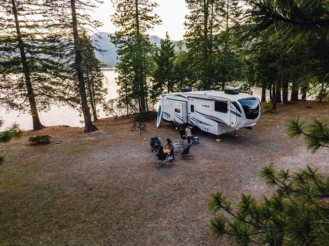 Eagle HT-fifth-wheel-bunkhouse-floor-plans