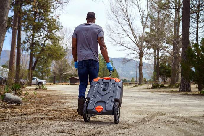 transport-tank-how-to-use-a-portable-rv-waste-tank-01-2023