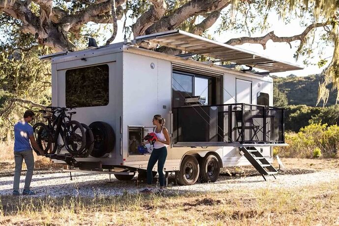 Living Vehicle HD24