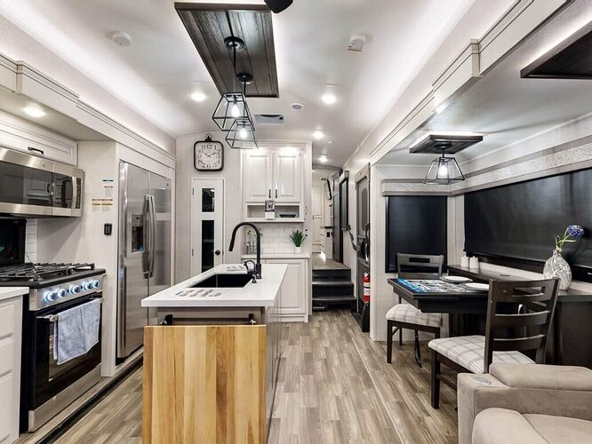 Jayco-North-Point-390CKDS two story rv