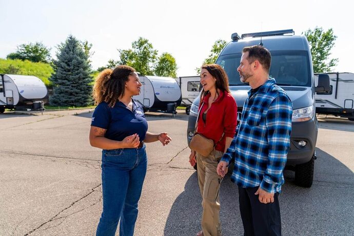 Used Selling Consignment_CWF01418