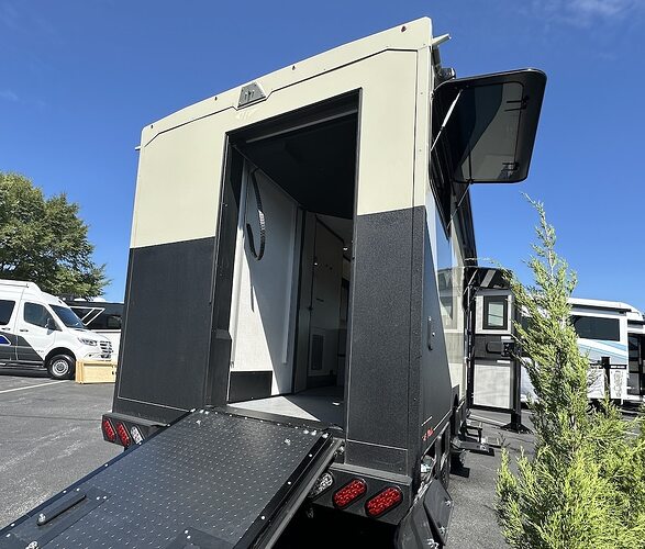 Open Trail 25CO Load Door copy