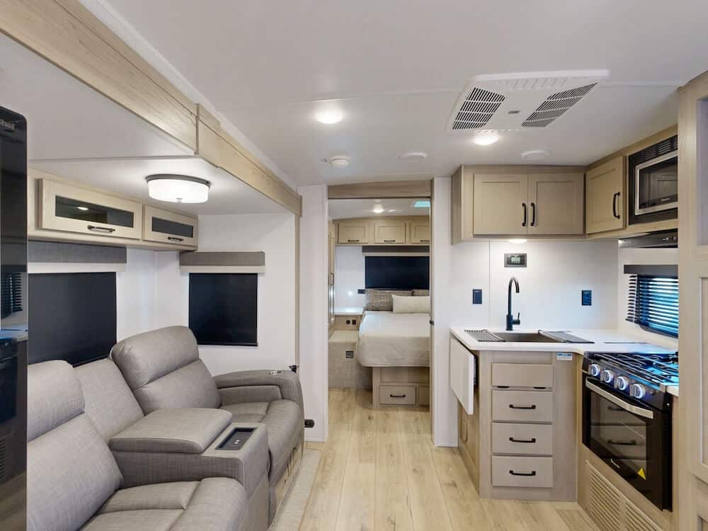 Forest-River-Rockwood-Mini-Lite-2511S-2025-extraimage1